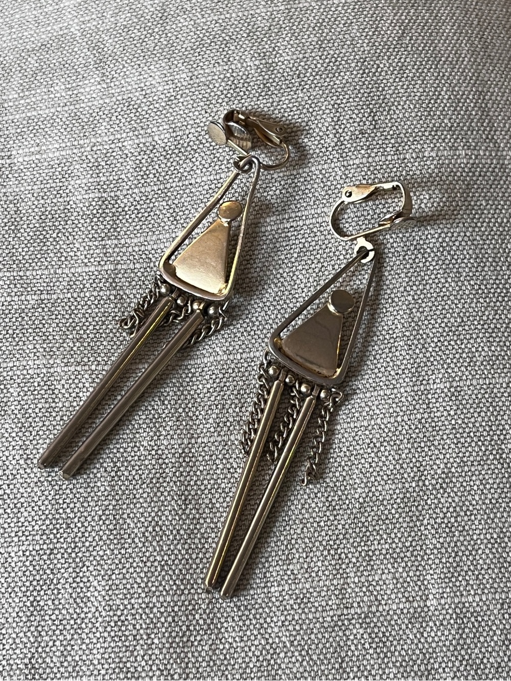 Vintage brass dangly clip on earrings